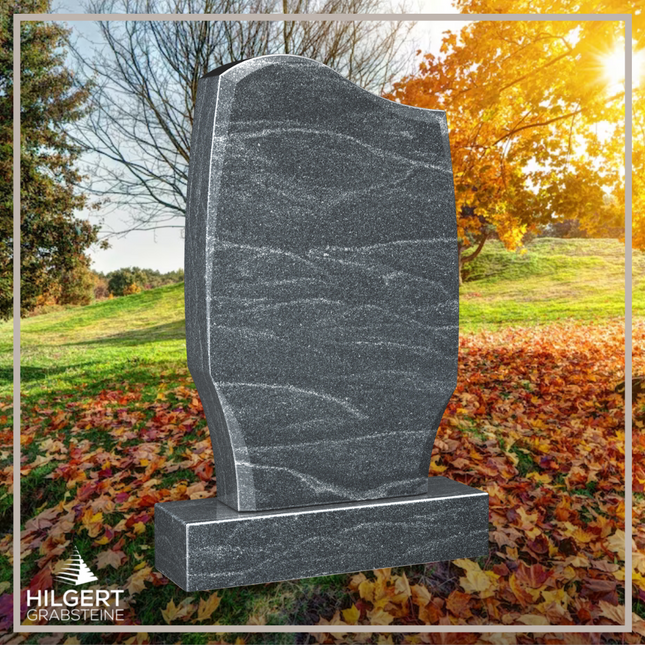 HO-LI-B042 | Hilgert Grabsteine | Stehender Grabstein aus Granit | auch als Urnengrabstein