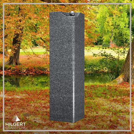 HO-LI-D048 | Hilgert Grabsteine | Stehender Grabstein aus Granit | auch als Urnengrabstein