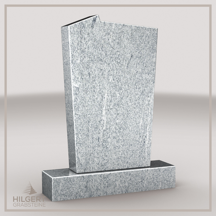 HO-LI-A006 | Hilgert Grabsteine | Stehender Grabstein aus Granit | auch als Urnengrabstein