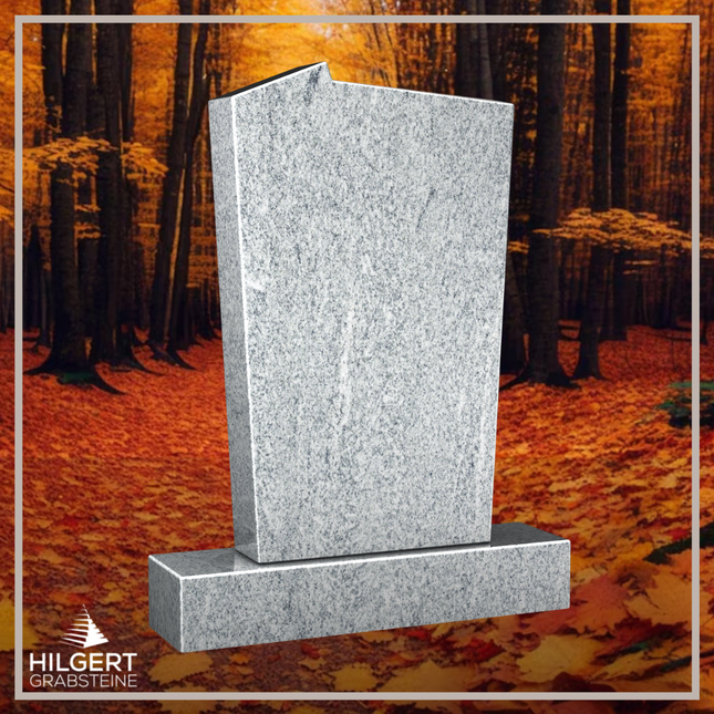 HO-LI-A006 | Hilgert Grabsteine | Stehender Grabstein aus Granit | auch als Urnengrabstein