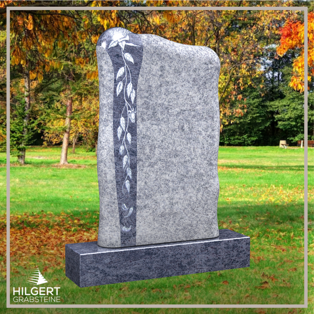 HO-LI-D121 | Hilgert Grabsteine | Stehender Grabstein aus Granit | auch als Urnengrabstein