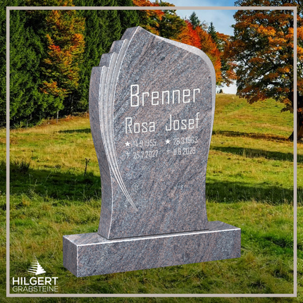 HO-LI-D132 | Hilgert Grabsteine | Stehender Grabstein aus Granit | auch als Urnengrabstein
