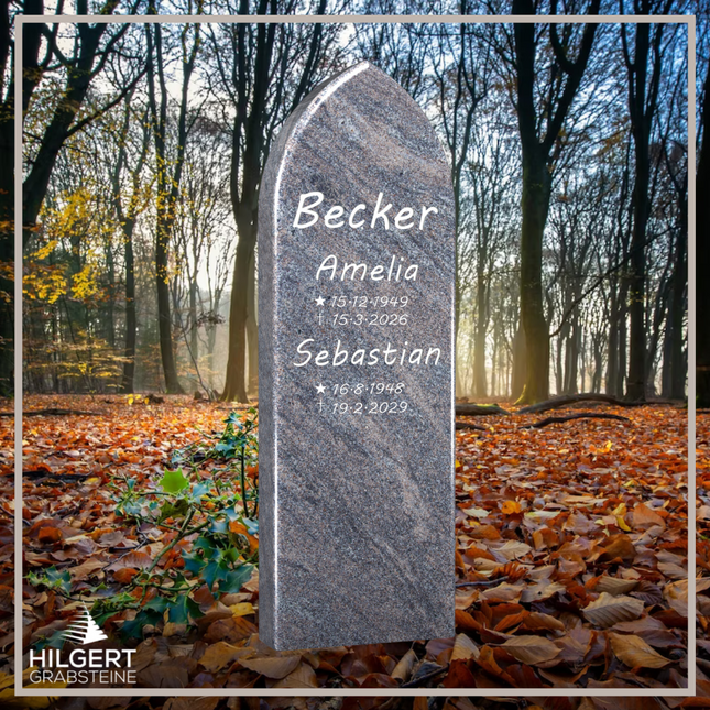 HO-LI-C025 | Hilgert Grabsteine | Stehender Grabstein aus Granit | auch als Urnengrabstein
