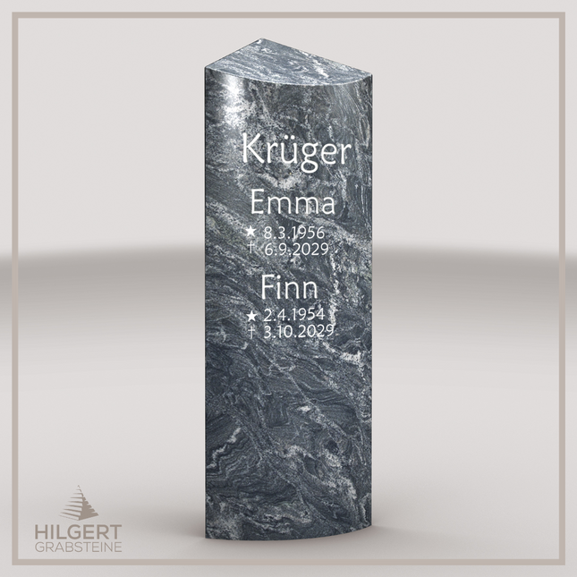 HO-LI-C026 | Hilgert Grabsteine | Stehender Grabstein aus Granit | auch als Urnengrabstein