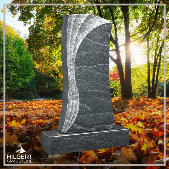 HO-LI-D172 | Hilgert Grabsteine | Stehender Grabstein aus Granit | auch als Urnengrabstein