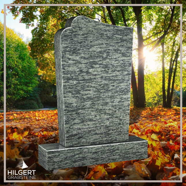 HO-LI-A012 | Hilgert Grabsteine | Stehender Grabstein aus Granit | auch als Urnengrabstein