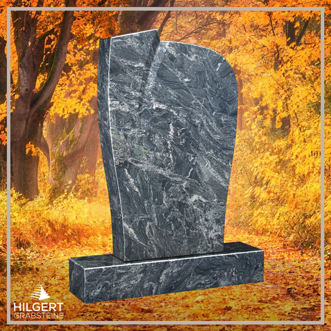 HO-LI-C090 | Hilgert Grabsteine | Stehender Grabstein aus Granit | auch als Urnengrabstein