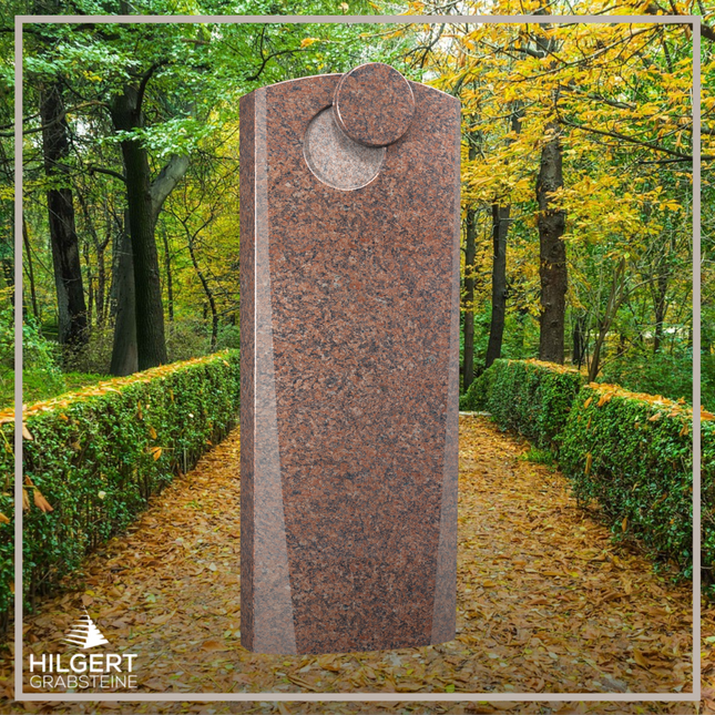 HO-LI-C096 | Hilgert Grabsteine | Stehender Grabstein aus Granit | auch als Urnengrabstein