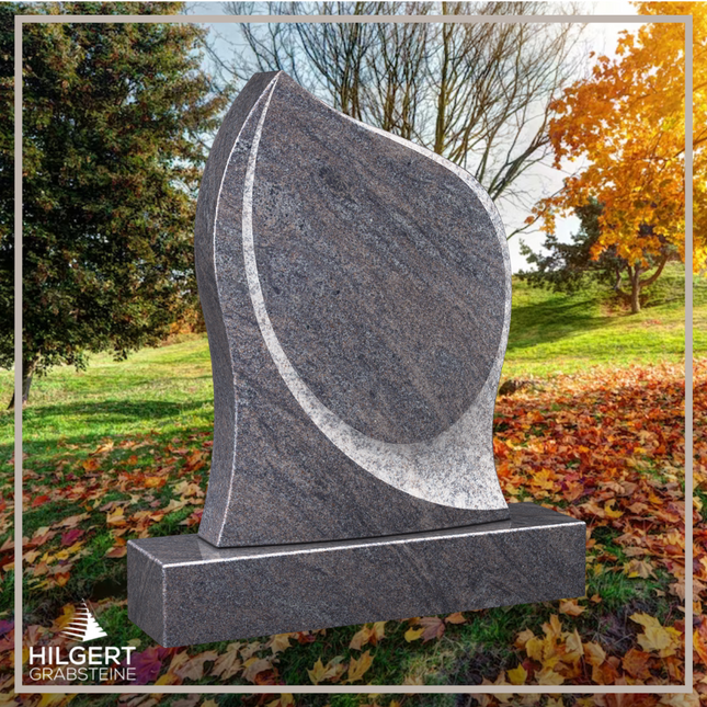 HO-LI-D183 | Hilgert Grabsteine | Stehender Grabstein aus Granit | auch als Urnengrabstein