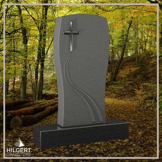 HO-LI-D195 | Hilgert Grabsteine | Stehender Grabstein aus Granit | auch als Urnengrabstein