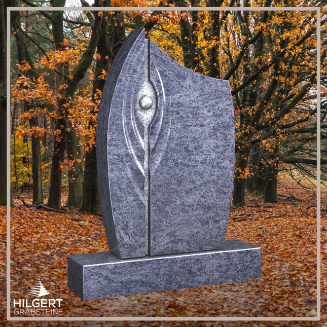HO-LI-C103 | Hilgert Grabsteine | Stehender Grabstein aus Granit | auch als Urnengrabstein