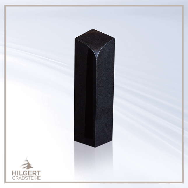 HO-HA-684 | Hilgert Grabsteine | Stehender Grabstein aus Naturstein