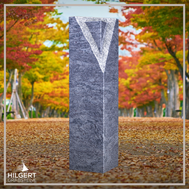 HO-LI-A029 | Hilgert Grabsteine | Stehender Grabstein aus Granit | auch als Urnengrabstein