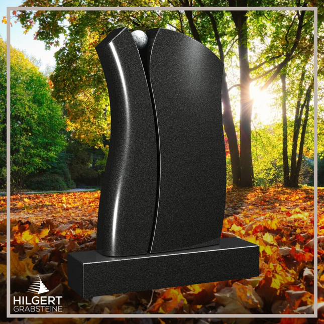 HO-LI-C119 | Hilgert Grabsteine | Stehender Grabstein aus Granit | auch als Urnengrabstein