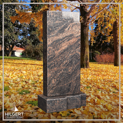 HO-LI-D157 | Hilgert Grabsteine | Stehender Grabstein aus Granit | auch als Urnengrabstein