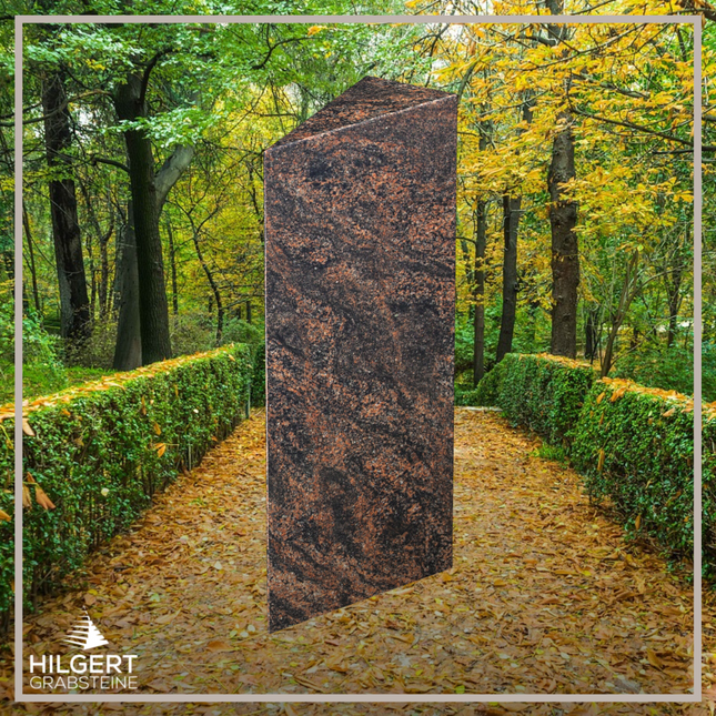 HO-LI-A039 | Hilgert Grabsteine | Stehender Grabstein aus Granit | auch als Urnengrabstein