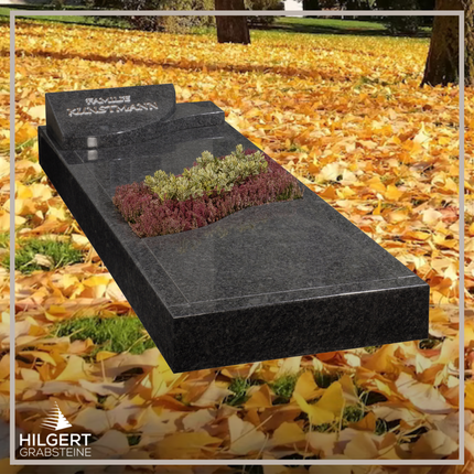 FA-GR-11-2010015 | Hilgert Grabsteine | Familiengrabanlage aus Granit