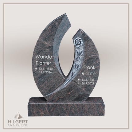 HO-DA-23-14R | Hilgert Grabsteine | Stehender Grabstein aus Naturstein