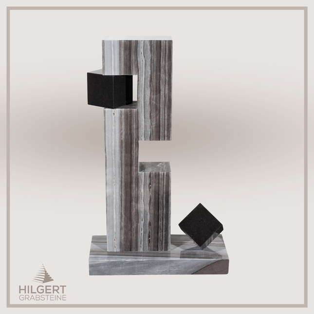 HO-DA-40-14 | Hilgert Grabsteine | Stehender Grabstein aus Naturstein