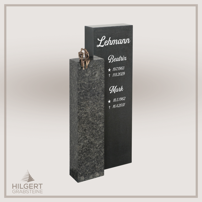 HO-DA-40-21 | Hilgert Grabsteine | Stehender Grabstein aus Naturstein