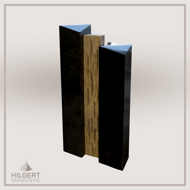 HO-DA-46-12 | Hilgert Grabsteine | Stehender Grabstein aus Naturstein