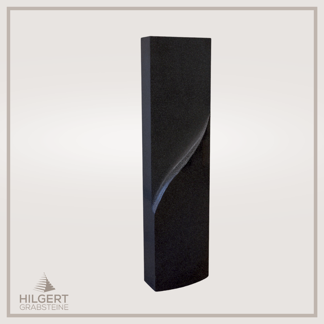 HO-DA-47-12 | Hilgert Grabsteine | Stehender Grabstein aus Naturstein