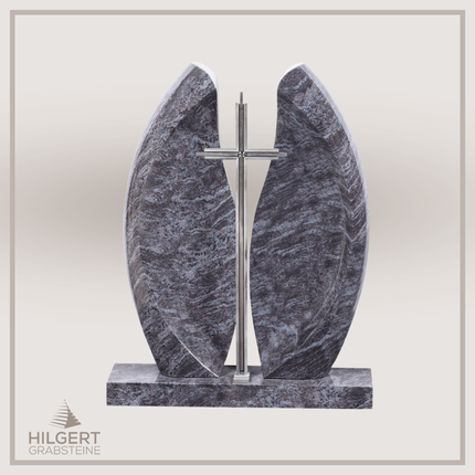 HO-DA-47-18 | Hilgert Grabsteine | Stehender Grabstein aus Naturstein