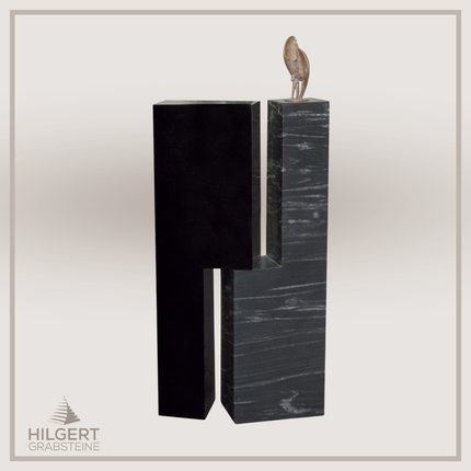 HO-DA-51-12 | Hilgert Grabsteine | Stehender Grabstein aus Naturstein