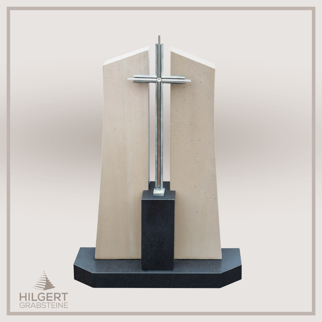 HO-DA-57-14 | Hilgert Grabsteine | Stehender Grabstein aus Naturstein