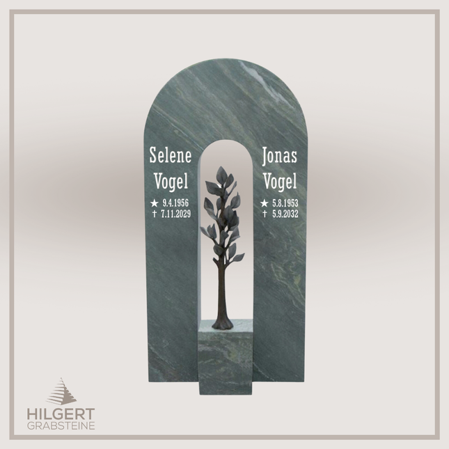 HO-DA-63-12 | Hilgert Grabsteine | Stehender Grabstein aus Naturstein
