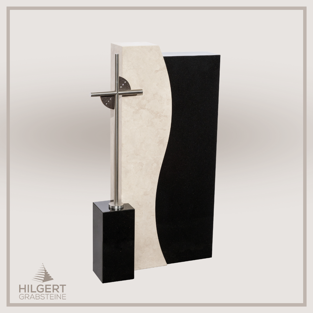 HO-DA-AB16-03 | Hilgert Grabsteine | Stehender Grabstein aus Naturstein