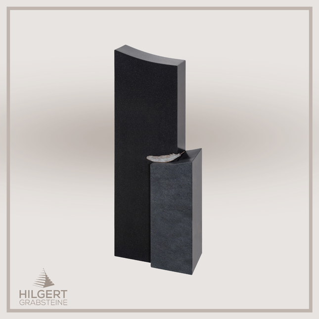 HO-DA-SF201908 | Hilgert Grabsteine | Stehender Grabstein aus Naturstein