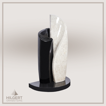 HO-DA-USTJK5 | Hilgert Grabsteine | Stehender Grabstein aus Naturstein