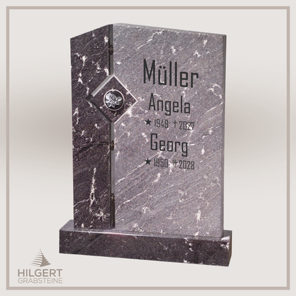 HO-GR-002224 | Hilgert Grabsteine | Stehender Grabstein aus Naturstein