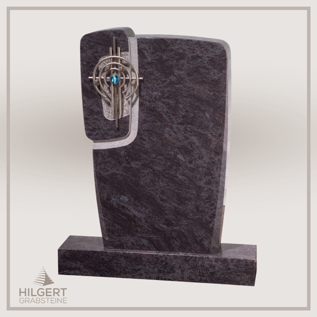 HO-GR-002278 | Hilgert Grabsteine | Stehender Grabstein aus Naturstein