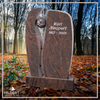 HO-GR-002285 | Hilgert Grabsteine | Stehender Grabstein aus Naturstein