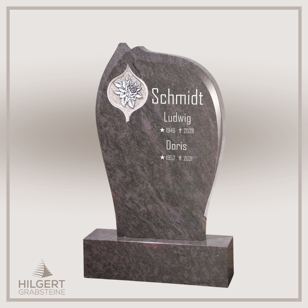 HO-GR-002292 | Hilgert Grabsteine | Stehender Grabstein aus Naturstein