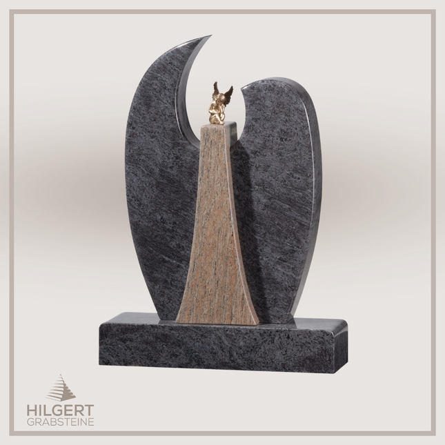 HO-GR-002538 | Hilgert Grabsteine | Stehender Grabstein aus Naturstein