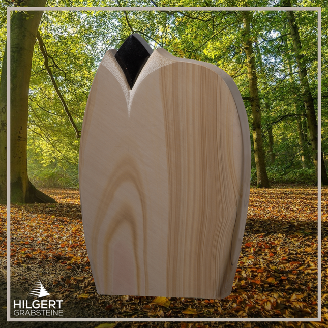 HO-GR-002709 | Hilgert Grabsteine | Stehender Grabstein aus Naturstein