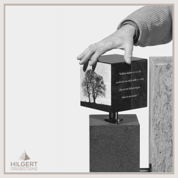 HO-GR-002769 | Hilgert Grabsteine | Stehender Grabstein aus Naturstein