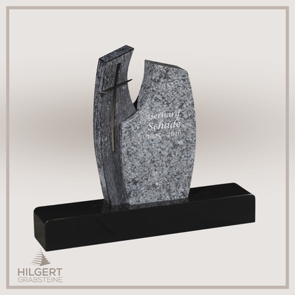 HO-GR-003145-1 | Hilgert Grabsteine | Stehender Grabstein aus Naturstein