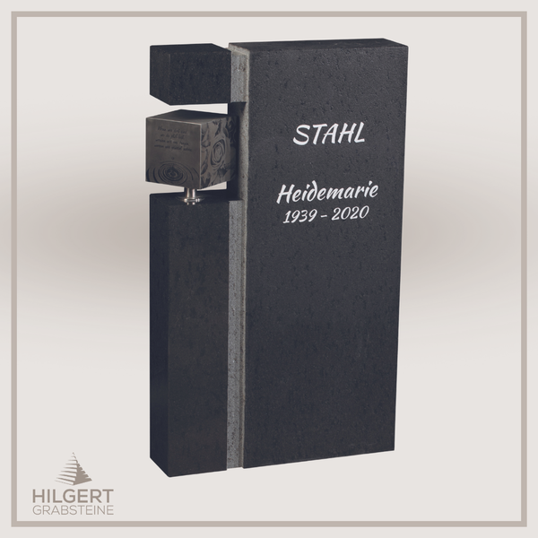 HO-GR-003284 | Hilgert Grabsteine | Stehender Grabstein aus Naturstein