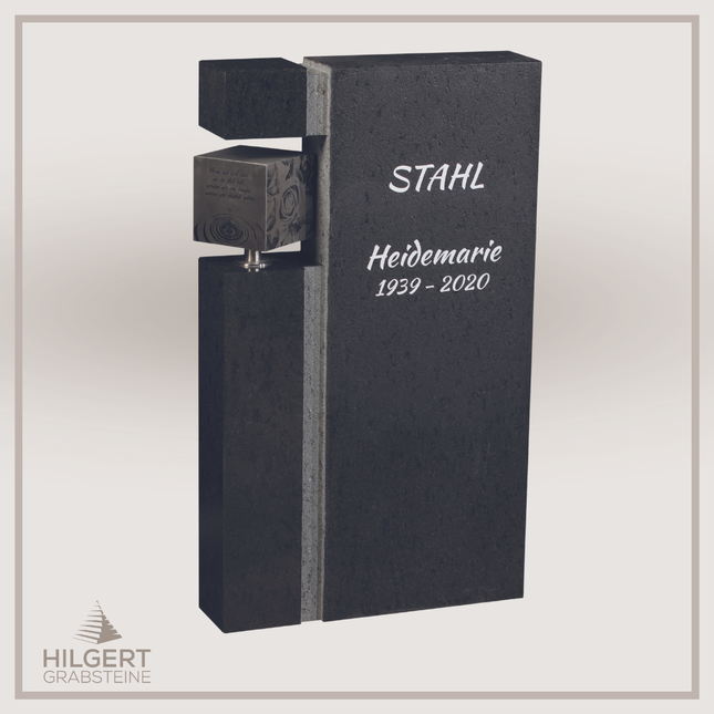 HO-GR-003284 | Hilgert Grabsteine | Stehender Grabstein aus Naturstein