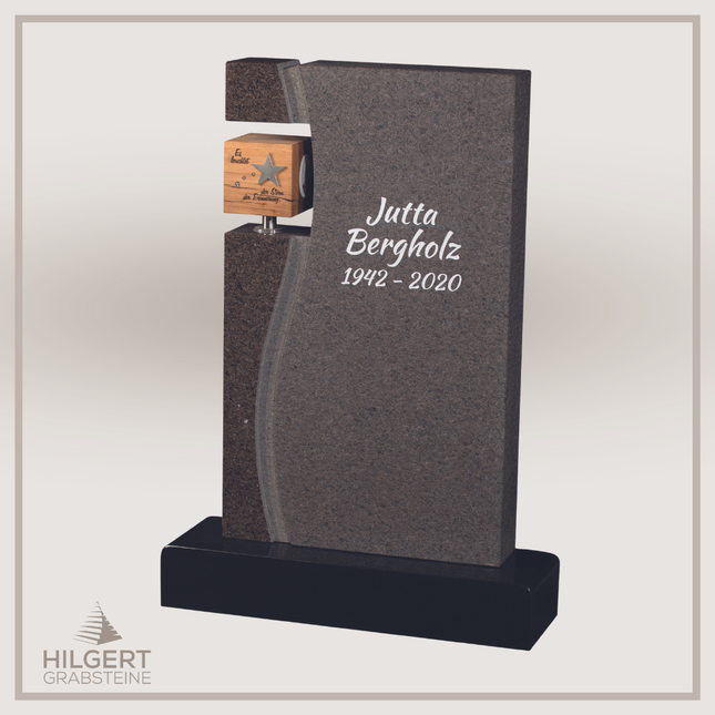 HO-GR-003285 | Hilgert Grabsteine | Stehender Grabstein aus Naturstein