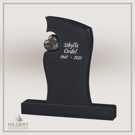 HO-GR-003316TR | Hilgert Grabsteine | Stehender Grabstein aus Naturstein