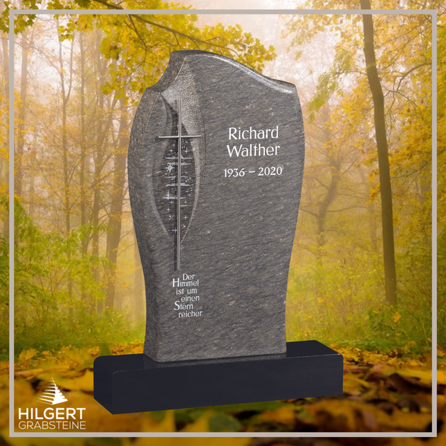 HO-GR-003331 | Hilgert Grabsteine | Stehender Grabstein aus Naturstein