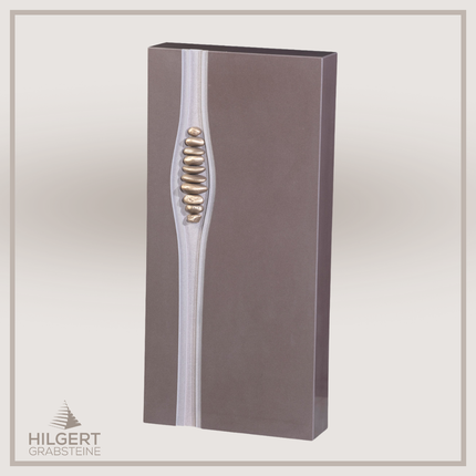 HO-GR-003376 | Hilgert Grabsteine | Stehender Grabstein aus Naturstein
