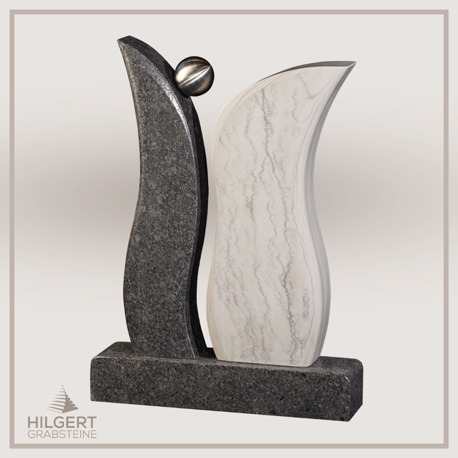 HO-GR-003391 | Hilgert Grabsteine | Stehender Grabstein aus Naturstein