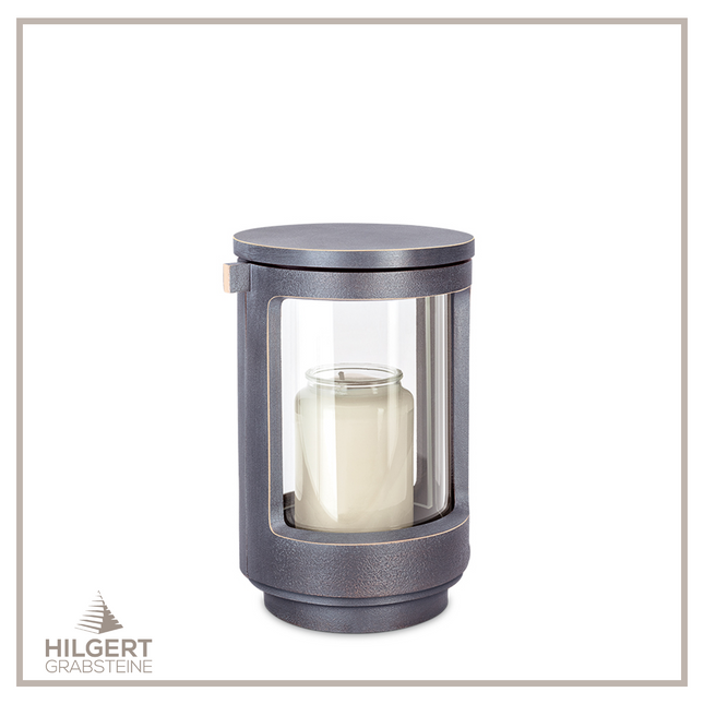LA-ST-40314-40367 | Hilgert Grabsteine | Laterne