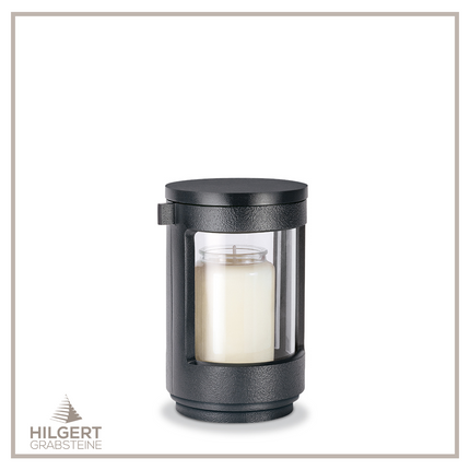 LA-ST-40314-40367 | Hilgert Grabsteine | Laterne
